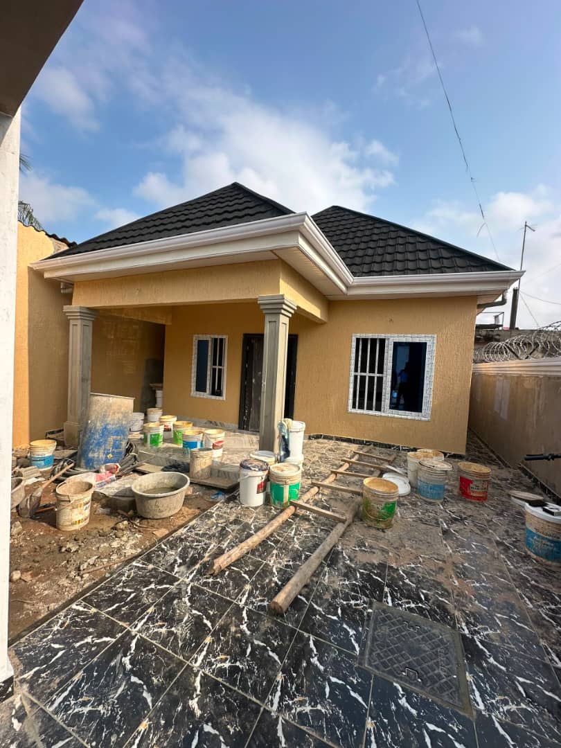 Mini-villa 2 chambres en vente à Sanguéra – 25 000 000 FCFA