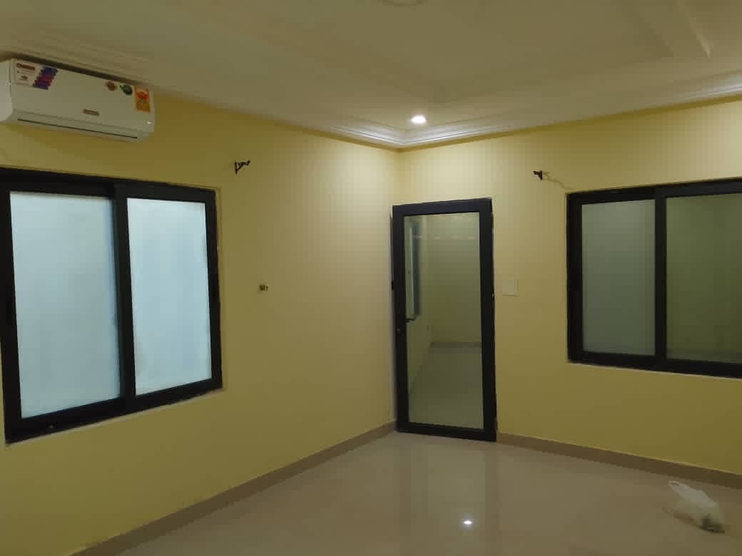 Villa duplex 11 chambres à louer à Adidogomé Wonyomé – 700 000 FCFA