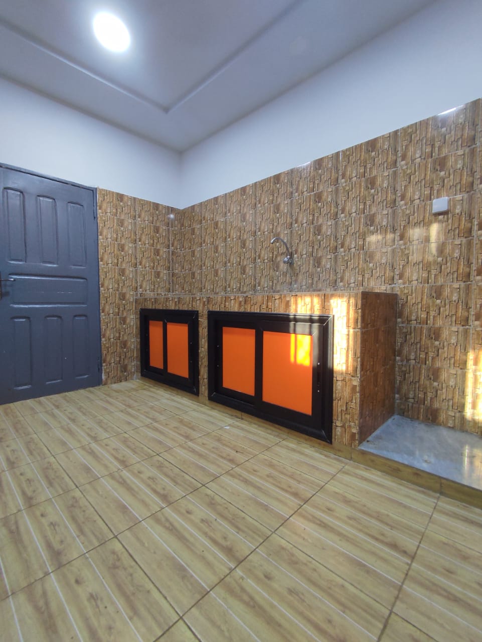 Appartement 3 chambres à louer à Novissi – 200 000 FCFA