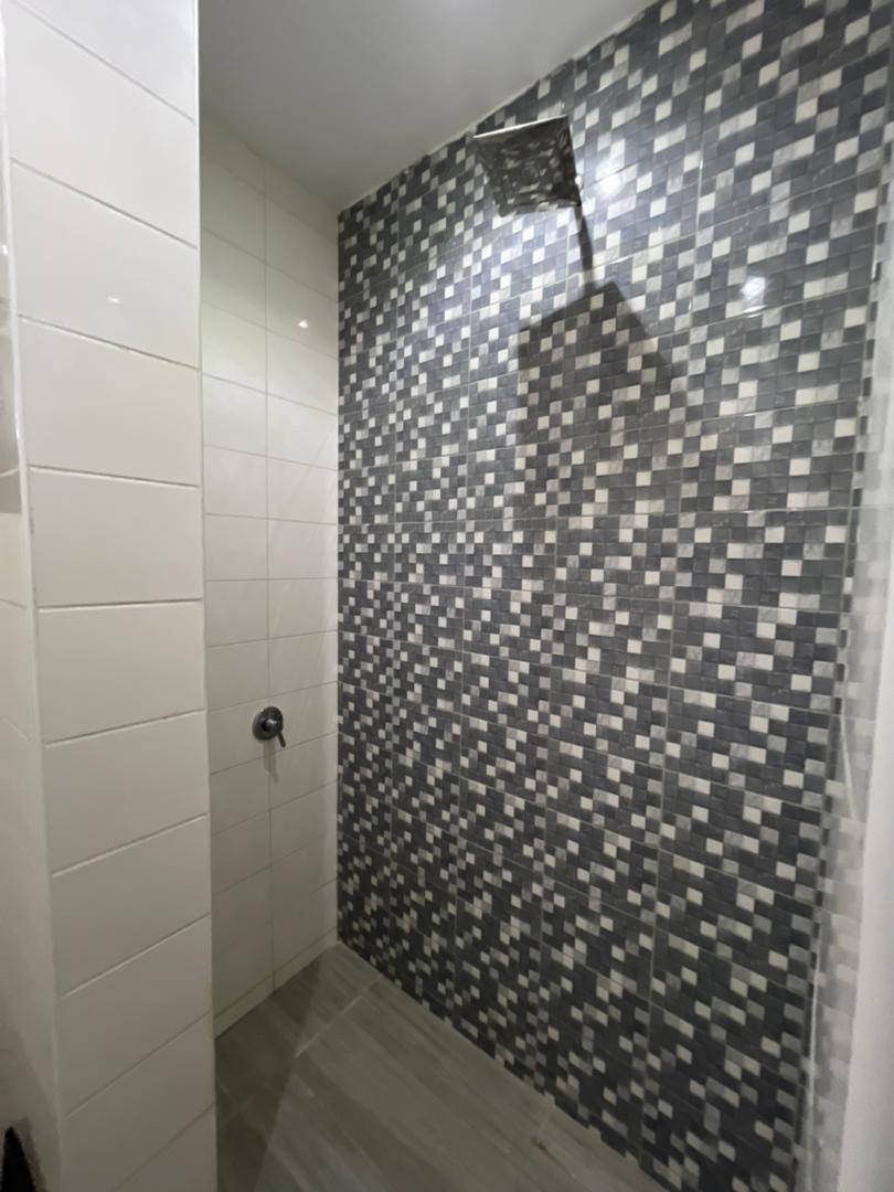 Duplex 4 chambres à louer à Avenou Adinamoto – 550 000 FCFA/mois