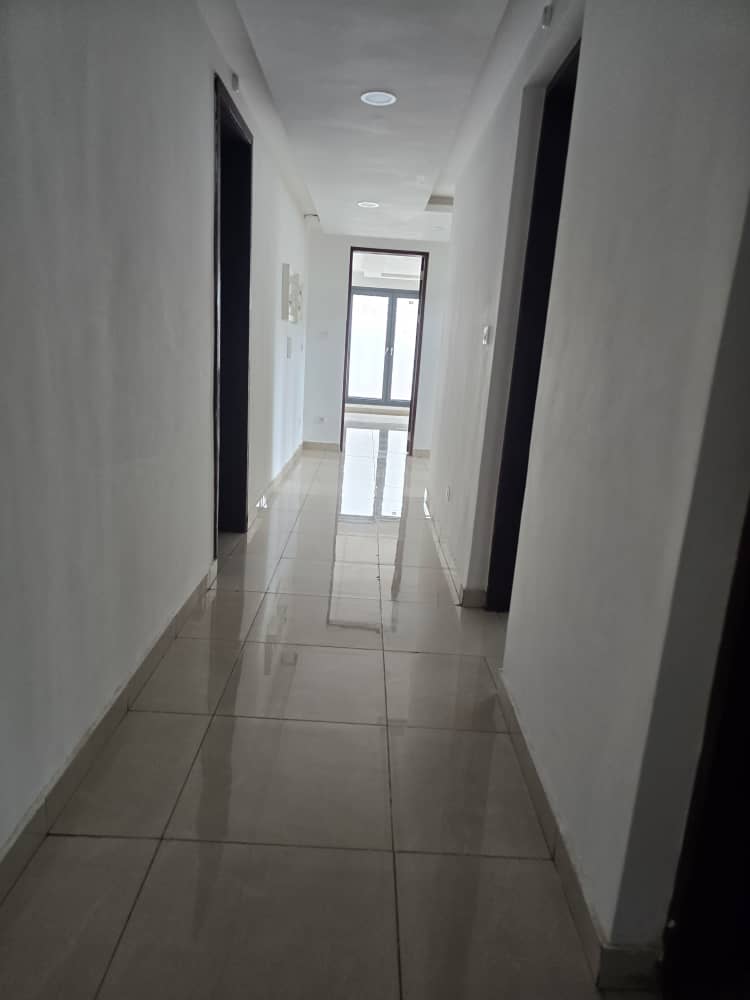 Villa 4 chambres en vente à Cité Renaissance – 600 millions FCFA