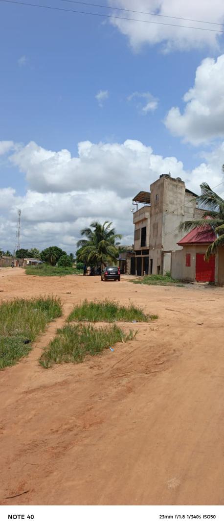 Terrain 1 lot en vente à Kohé - 13 millions FCFA