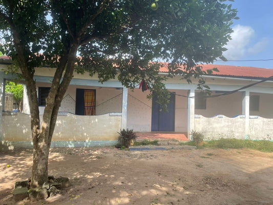 Villa 2 chambres en vente à Tovegan – 9 millions FCFA