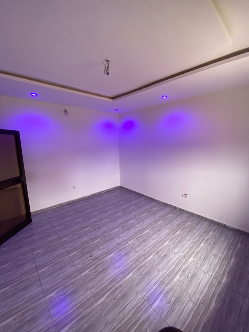 Appartement 2 chambres au rez-de-chaussée en location à Hédzranawoé – 100.000 FCFA