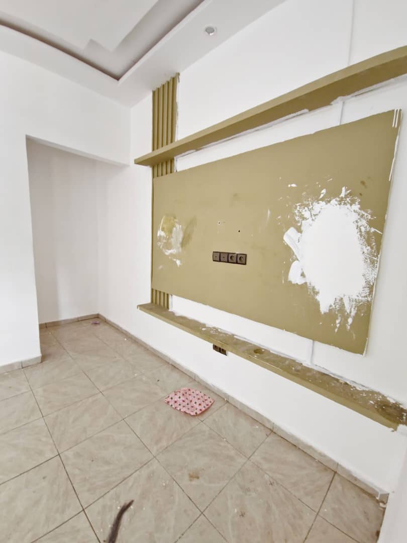Immeuble locatif 7 appartements en vente à Agoè Sogbossito – 55 millions FCFA