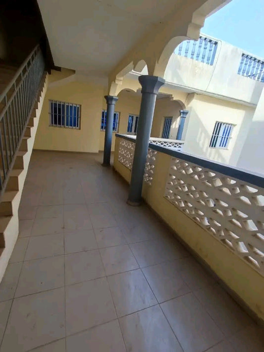 Villa duplex en vente à Avédji Leo 2000 – 95 millions FCFA
