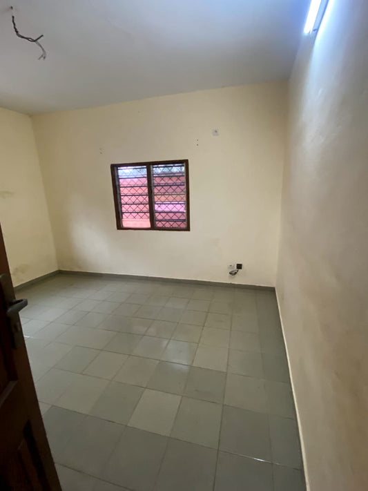 Villa 4 chambres à louer à Agoè Legbassito – 120000 FCFA