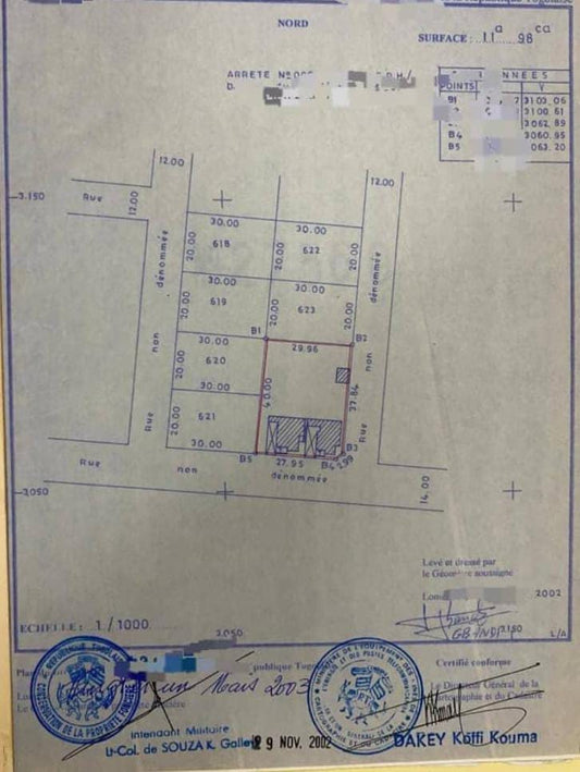Terrain de 2 lots en angle de rues à vendre à Adidogomé, 200 m du goudron – 105 millions FCFA