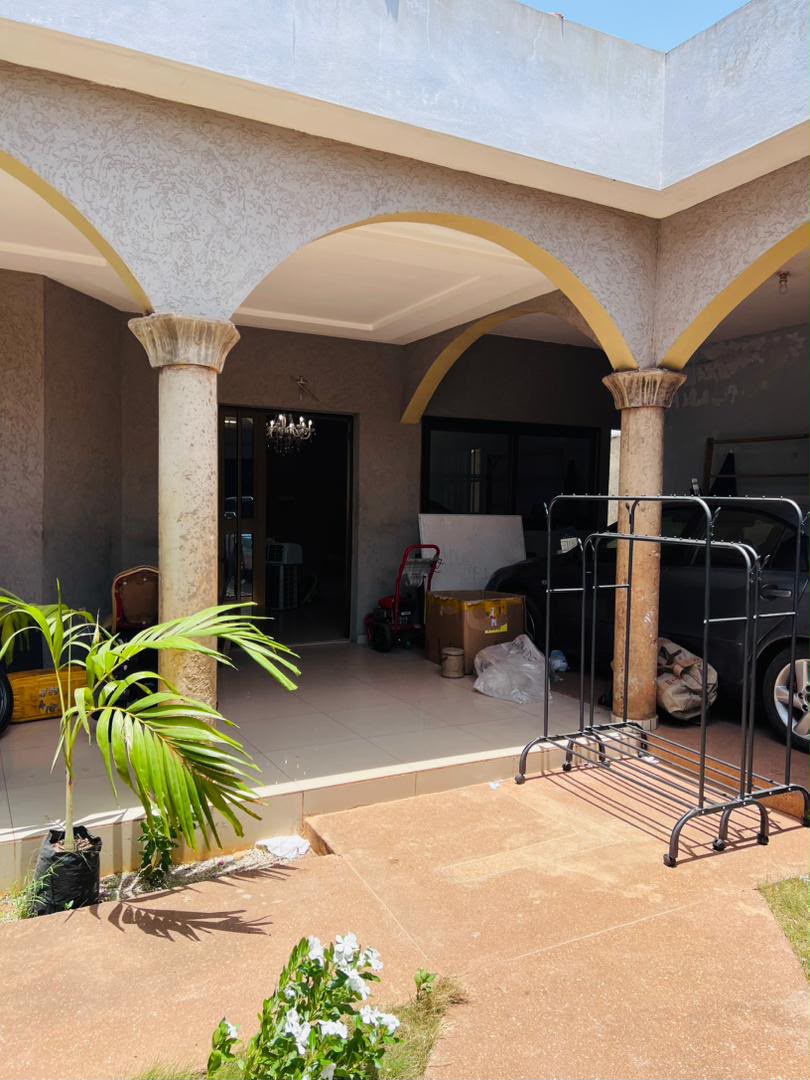 Villa 3 chambres à louer à Agoè – 150 000 FCFA/mois