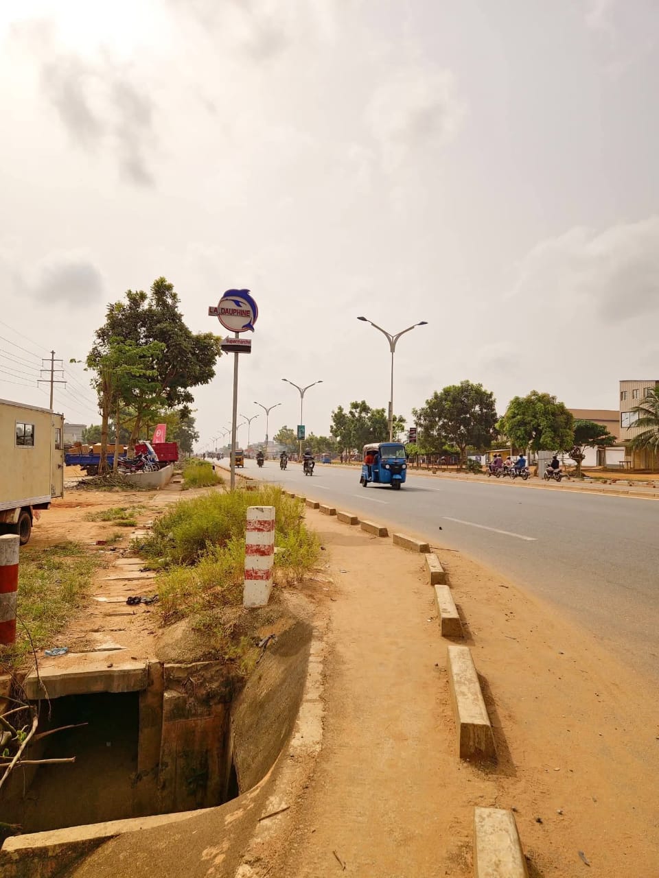 Terrain de 4 lots collés en vente en angle de rue à Sogbossito - 330 millions FCFA