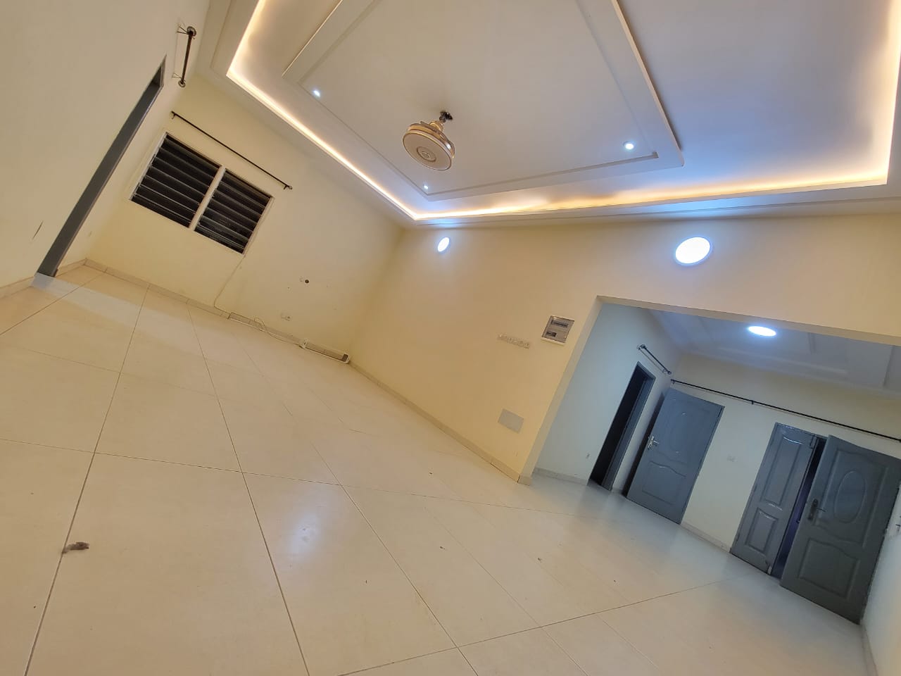 Appartement 2 chambres en location à Adjidogomé Logoté – 80 000 FCFA