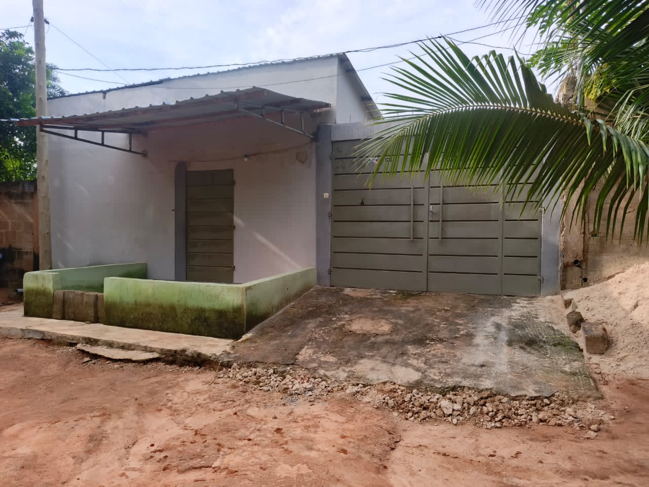 Mini-villa de 2 chambres en vente à Lomé Zanguéra IPG – 22 000 000 FCFA