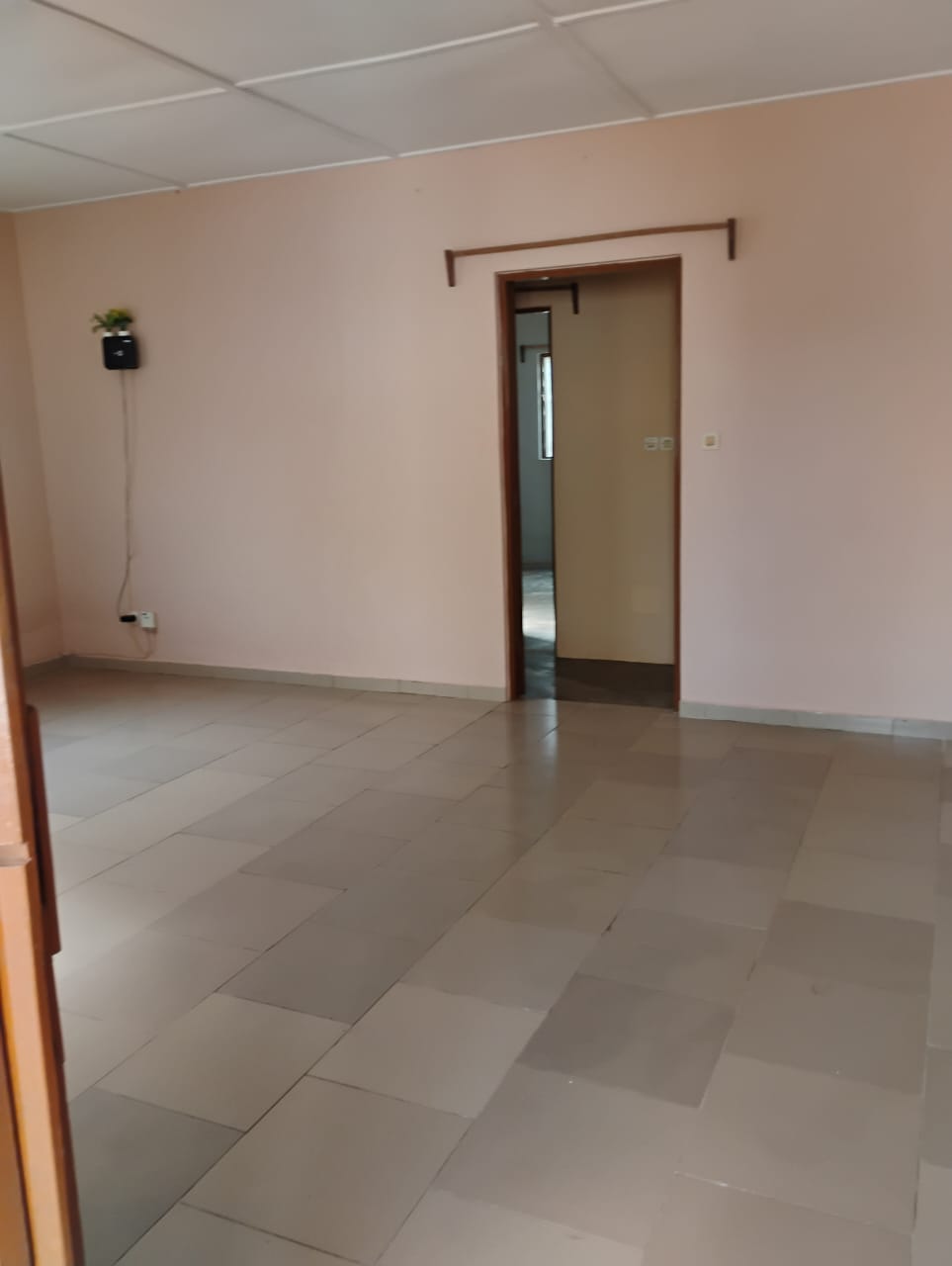 Villa 2 chambres à louer à Agoè TV2 – 70 000 FCFA