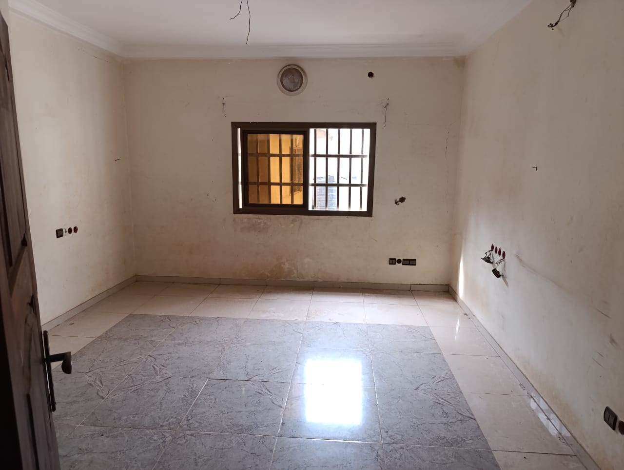 Villa 3 chambres de 600 m² en vente à Kohé – 40 millions FCFA