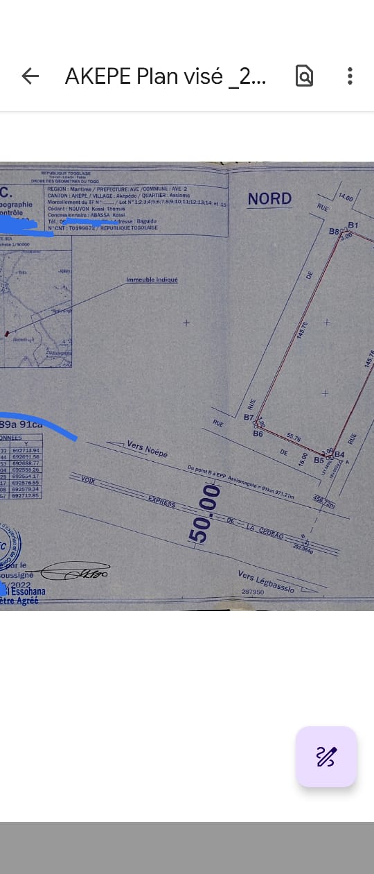 Terrain de 3 lots en vente à Zanguéra Aképédo – 11,7 millions FCFA le lot