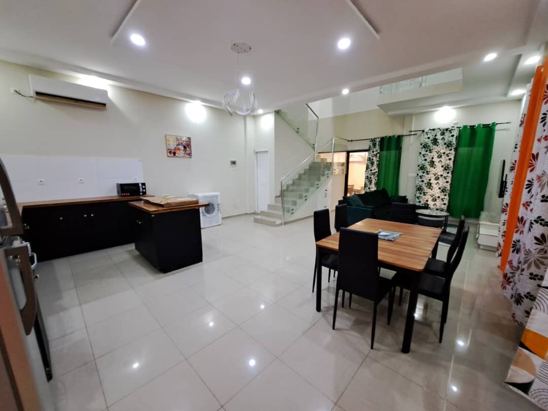 Villa 3 chambres meublée à louer à Adidogomé – 600 000 FCFA/mois