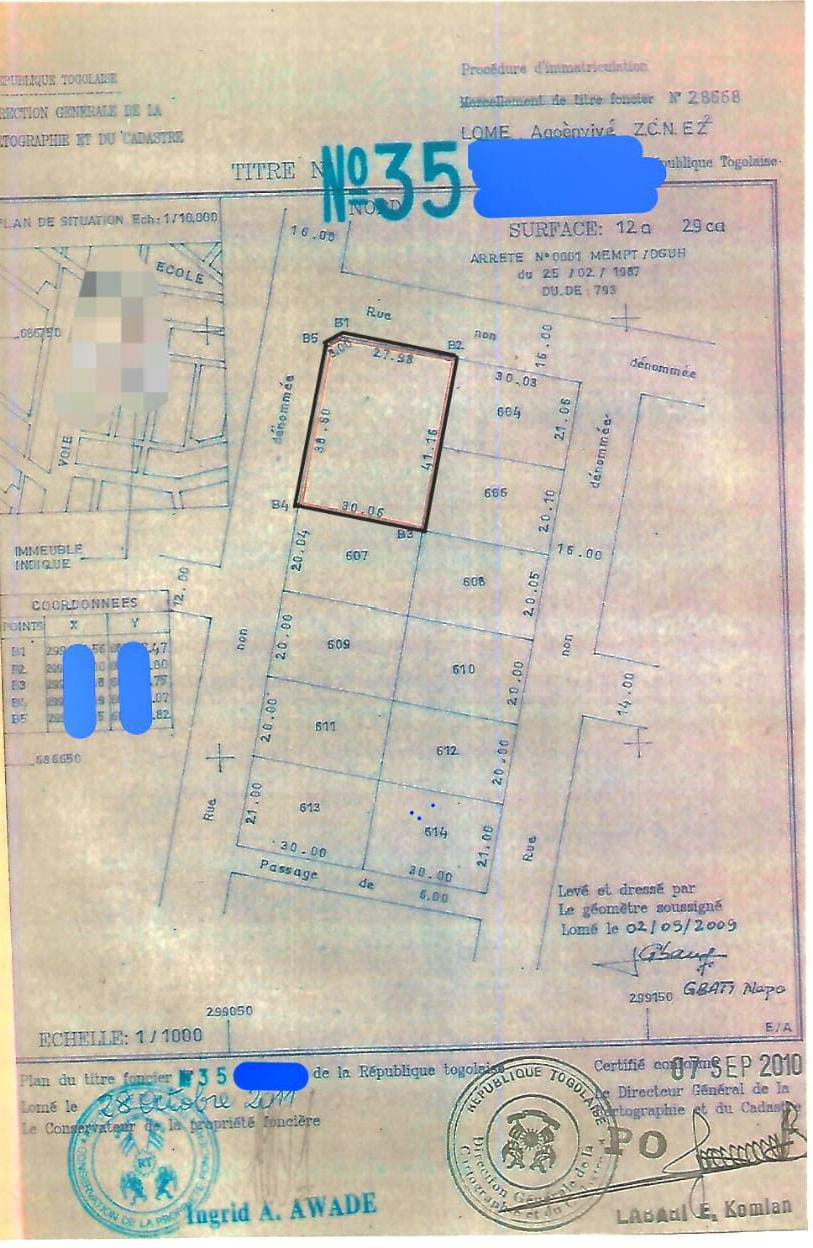 Terrain de 1229 m² en vente à Agoè Anomé à 50m du goudron – 160 millions FCFA