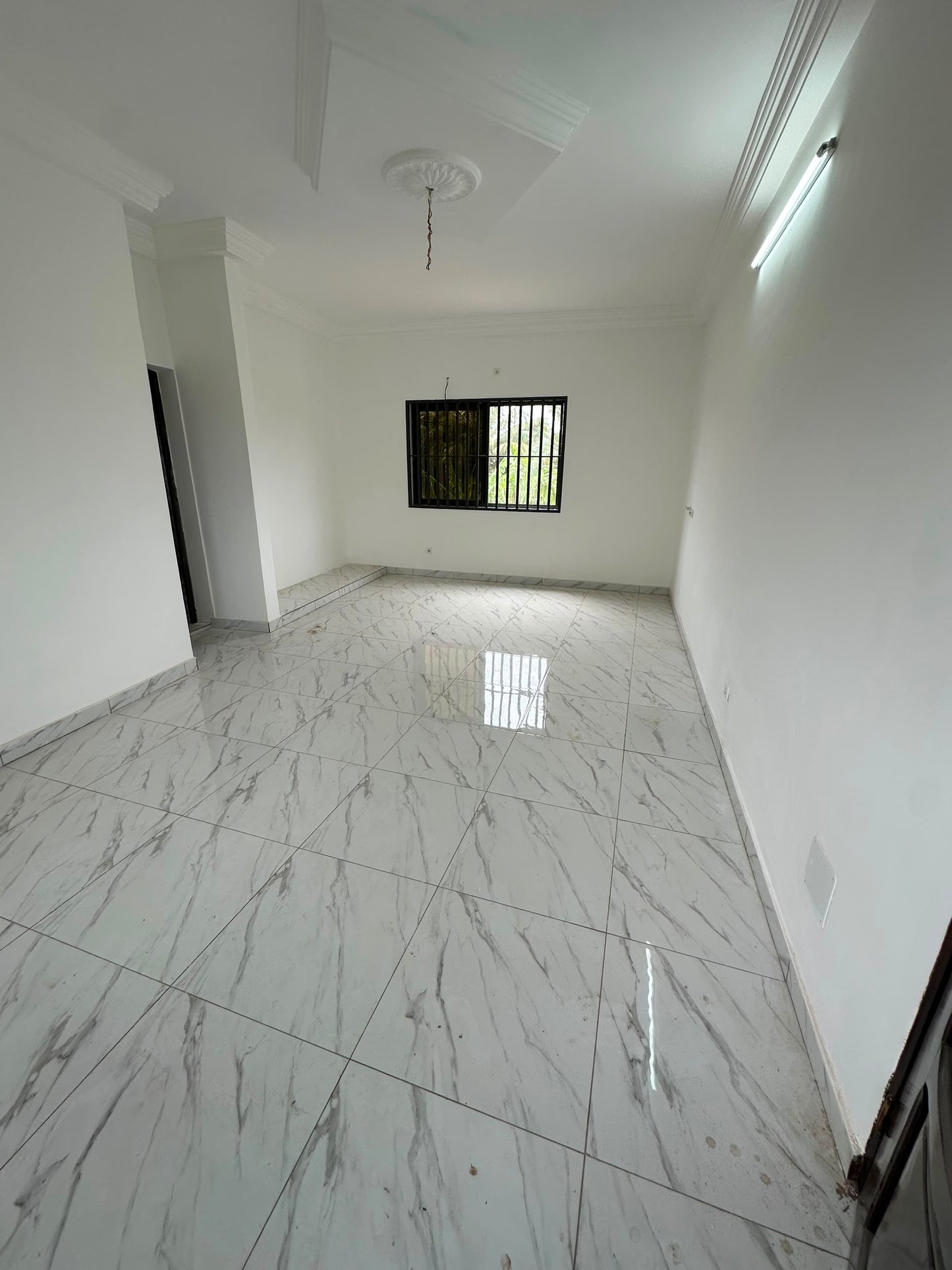 Appartement 2 chambres salon en location à Adidogomé Gblinkomegan – 100 000 FCFA