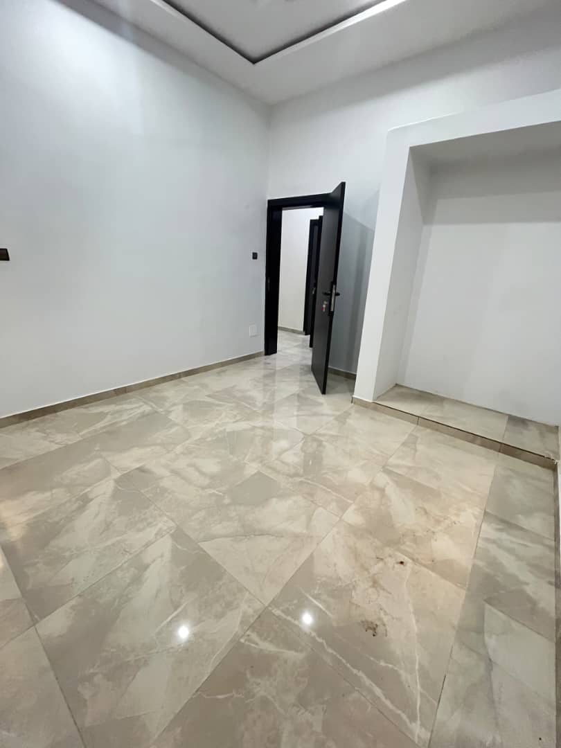 Appartement 3 chambres à louer à Amadahomé – 300 000 FCFA