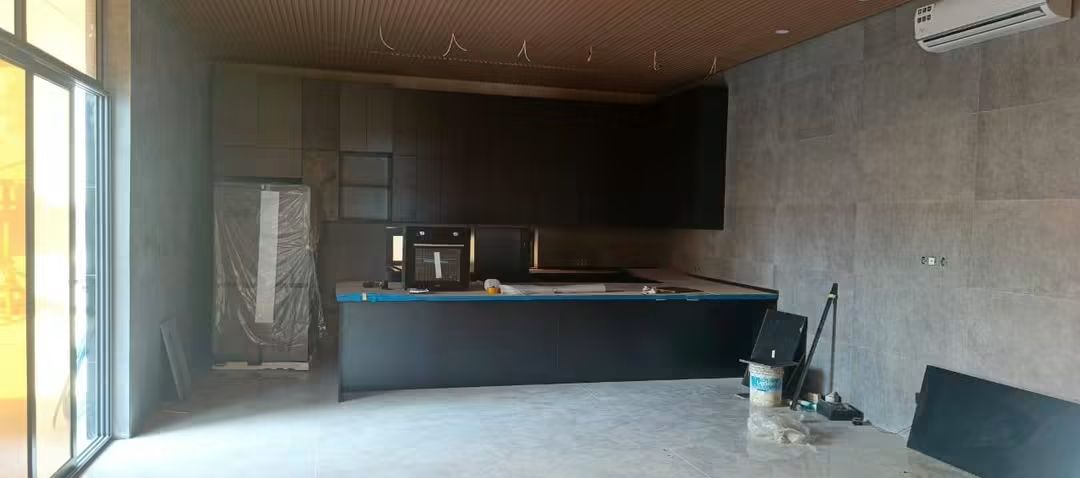 Villa de standing en vente à Tokoin Wuiti – 900 millions FCFA