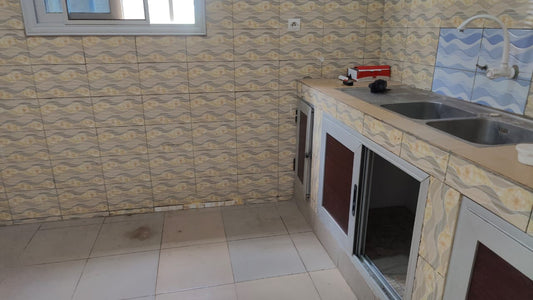 Location 3 chambres proche du goudron à Lomé – 150 000 FCFA par mois
