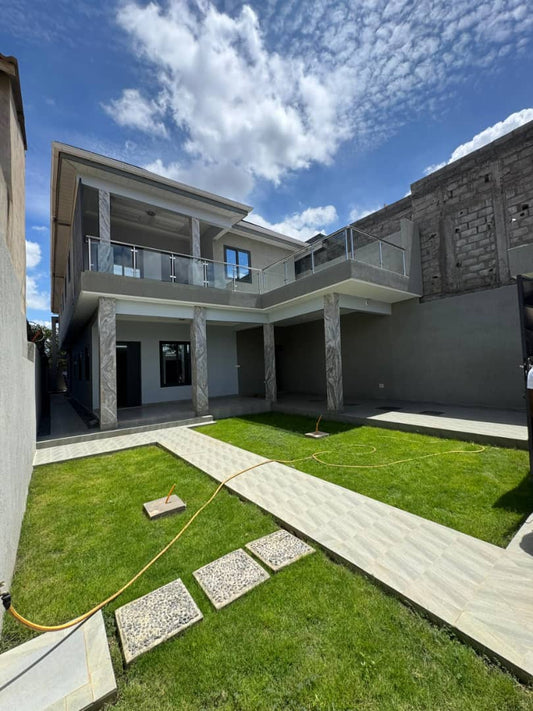Villa 4 chambres en vente à Sagbado Logoté – 90 millions FCFA