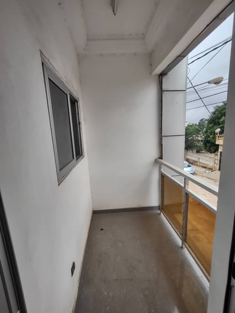 Chambre salon à louer à Adewi Ambassade du Sénégal – 90 000 FCFA