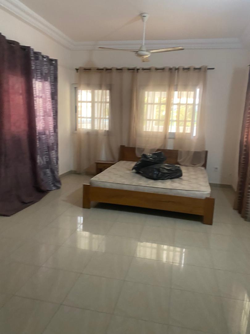 Villa 4 chambres en vente à Baguida côté plage – 120 millions FCFA