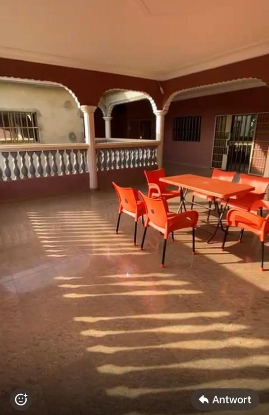 Villa 5 pièces en vente à Adidogomé derrière le lycée technique – 125 millions FCFA