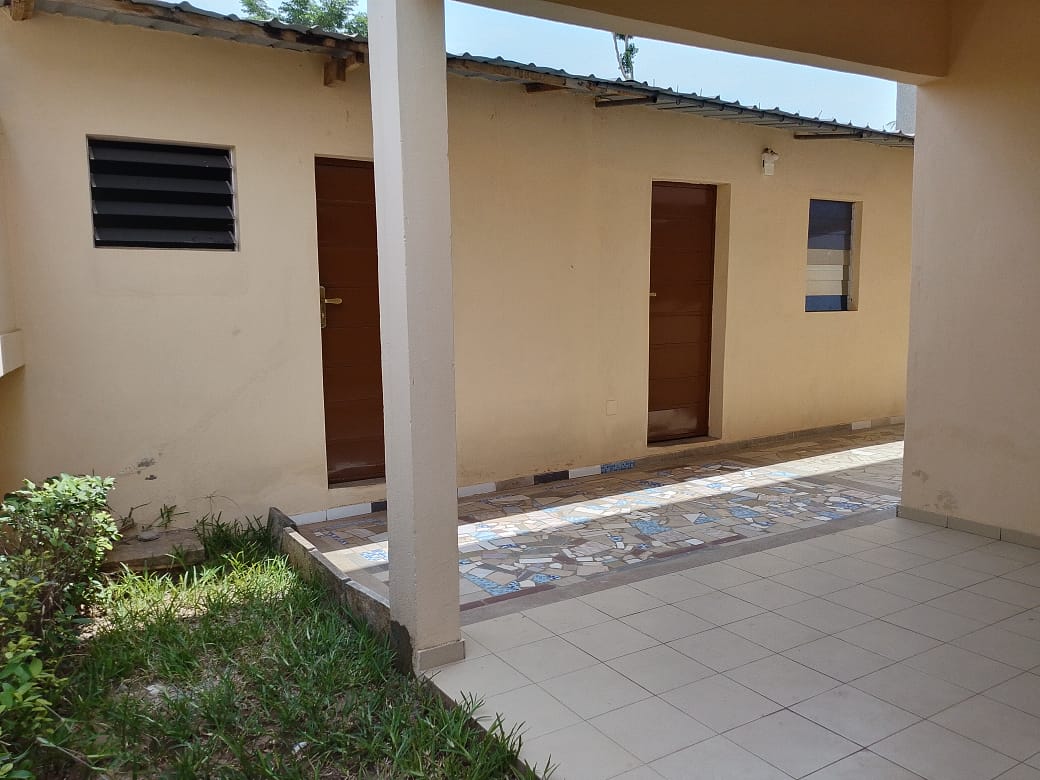Villa duplex 4 chambres à louer à Soviépé – 350000 FCFA