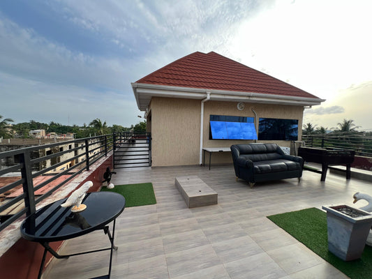 Immeuble R+4 à vendre à Sogbossito – 95 millions FCFA
