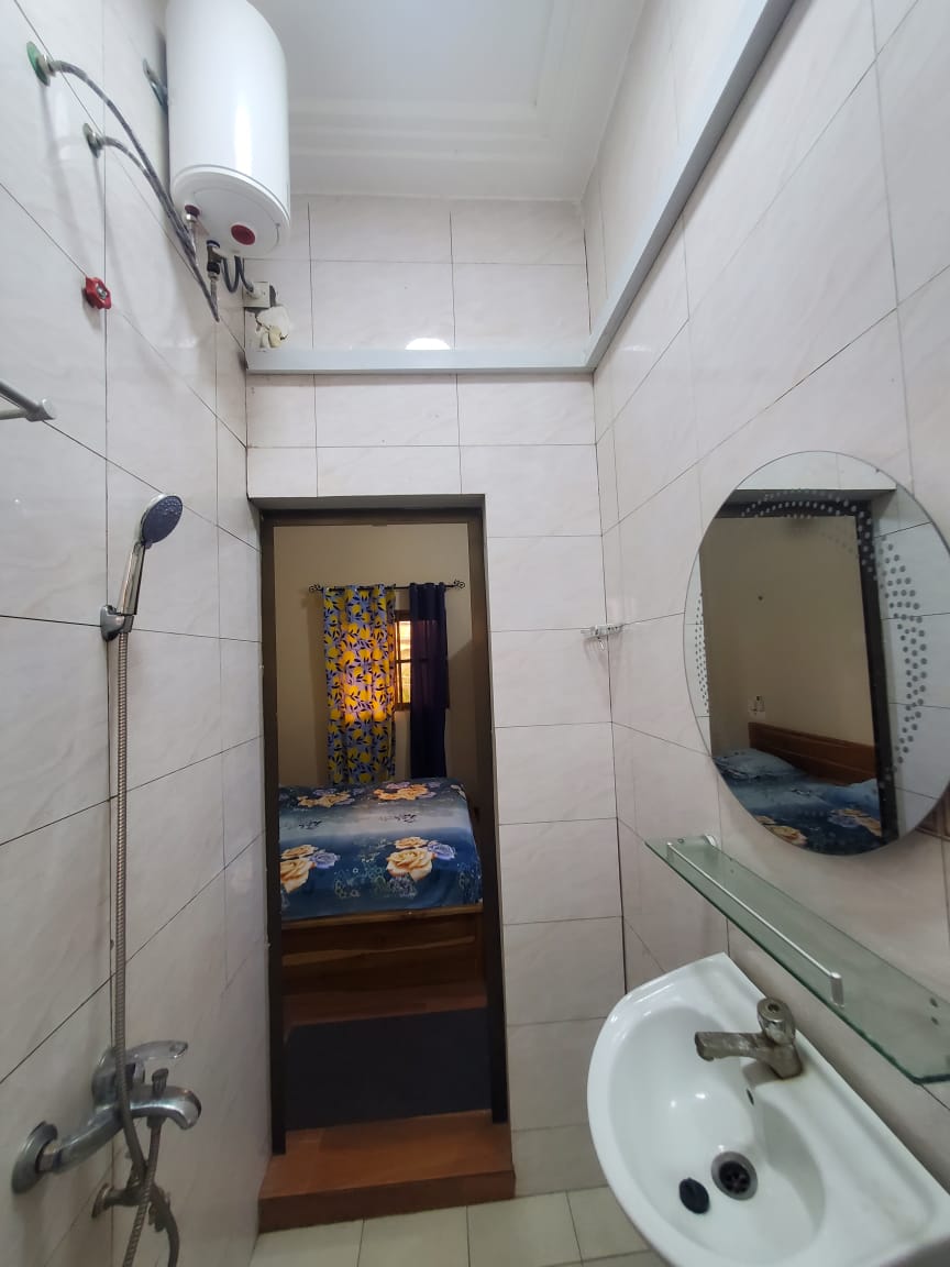 Appartement meublé 1 chambre à louer à Adidogomé Sagbado près du goudron – 200 000 FCFA/mois