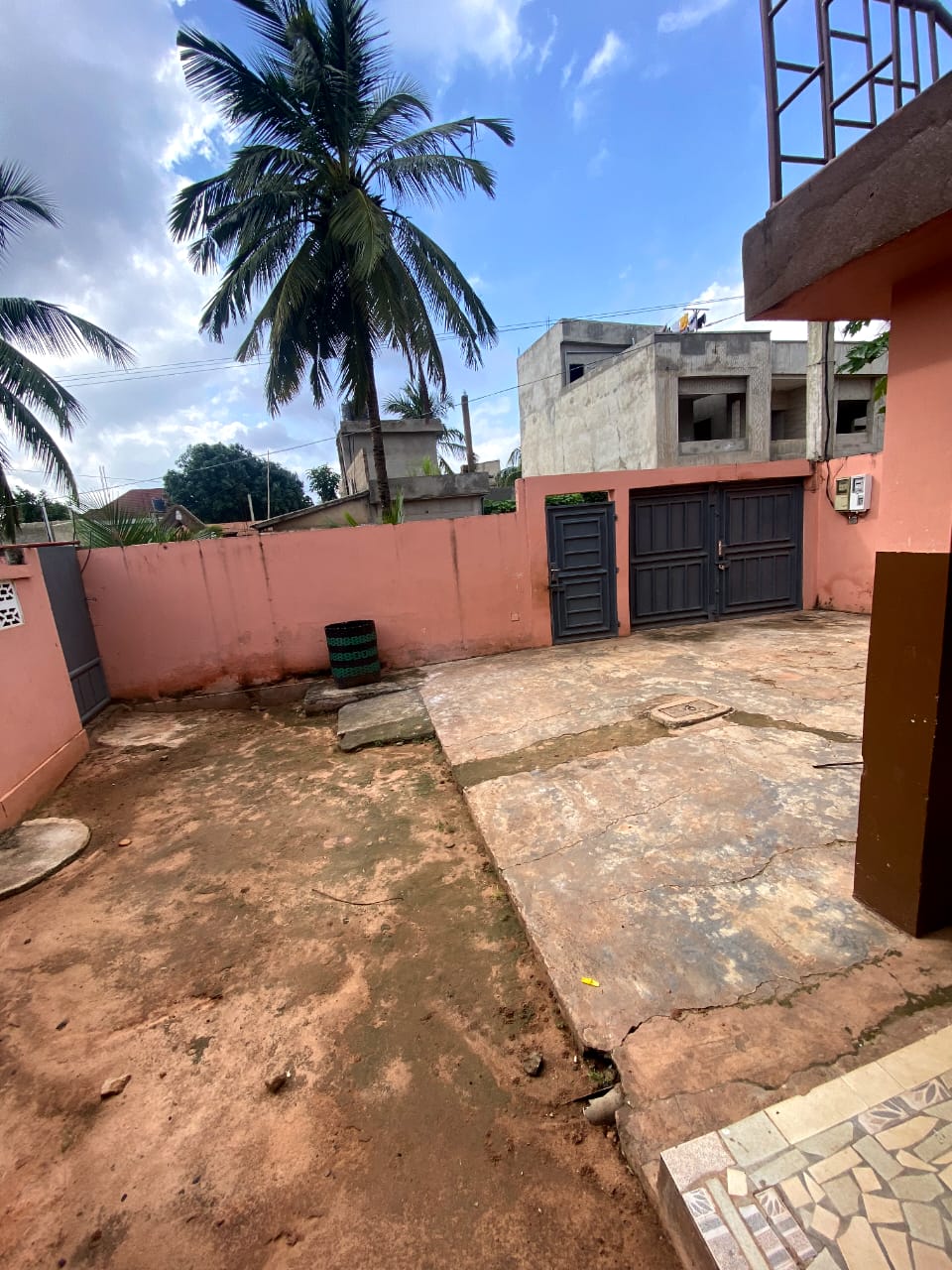 Villa 4 chambres à louer à Agoè Legbassito – 120000 FCFA