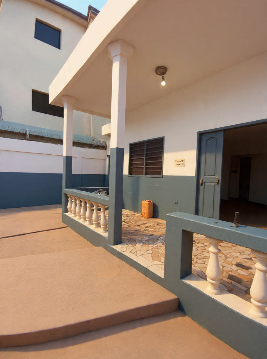 Mini villa 2 chambres de 150 m² en vente à Atiégou – 26 millions FCFA
