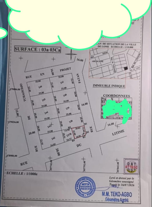 Maison sur demi-lot en angle de rue à vendre à Ablogamé, proche du goudron – 50 millions FCFA