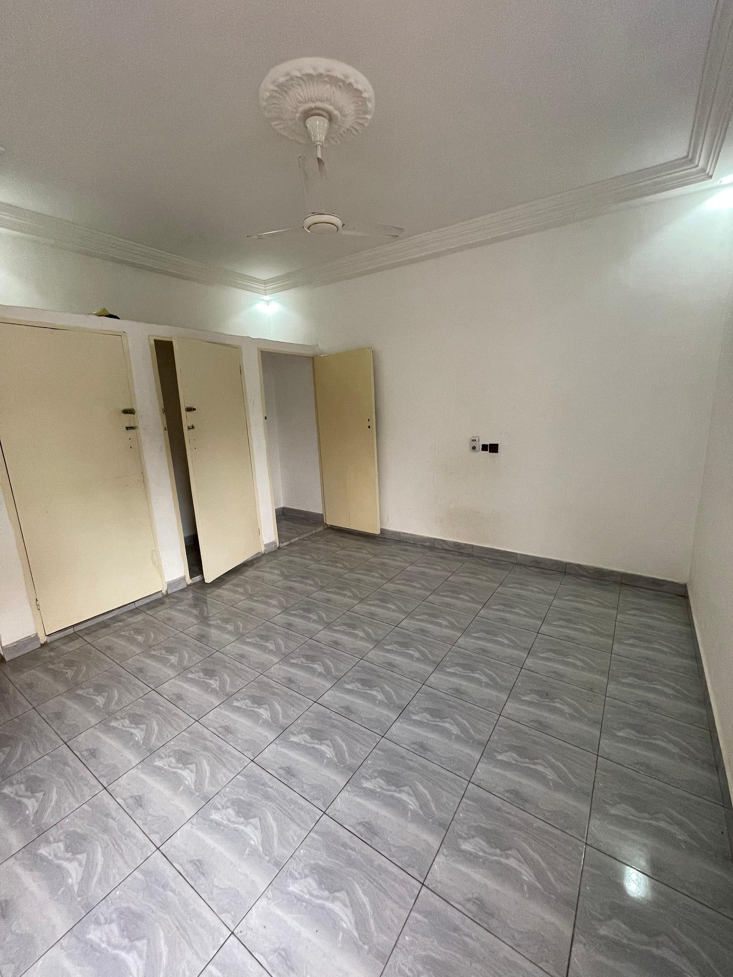 Bel appartement 2 chambres salon à louer à Hédranawoé – 120 000 FCFA