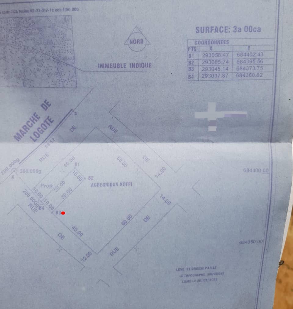 Terrain de 415 m² en vente à Nukafu, proche du goudron - 60 millions FCFA