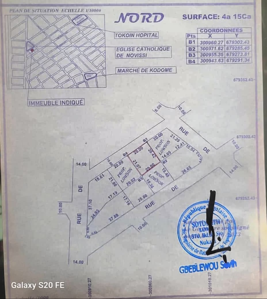Terrain de 1200 m² en vente à Tokoin Protestant – 50 millions FCFA