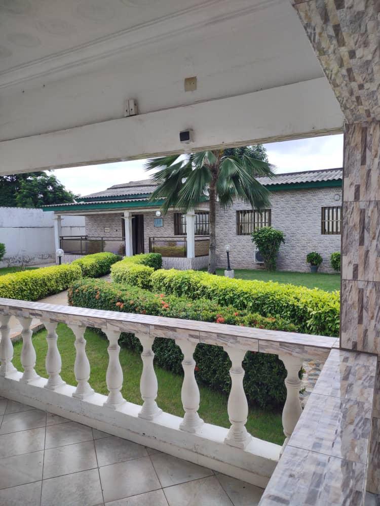Villa 3 pièces en vente à Totsi Gbonkome – 42 millions FCFA