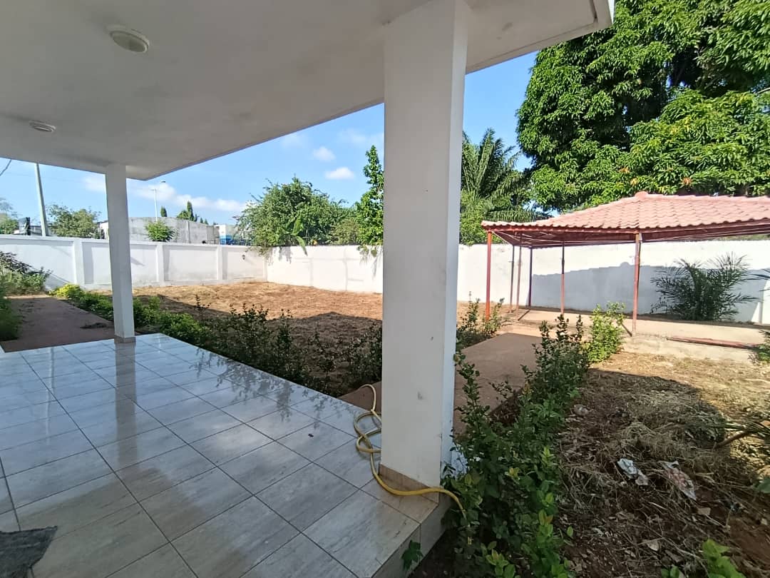 Villa 4 chambres à louer à Résidence Caisse, Lomé – 900 000 FCFA