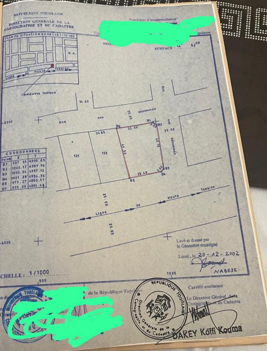 Terrain de 1462 m² en vente à Kégué Kpatcha, ouvert sur 3 voies en 2 angles de rue – 170 millions FCFA