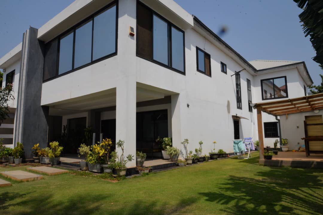 Villa duplex en vente à Avénou – 200 millions FCFA