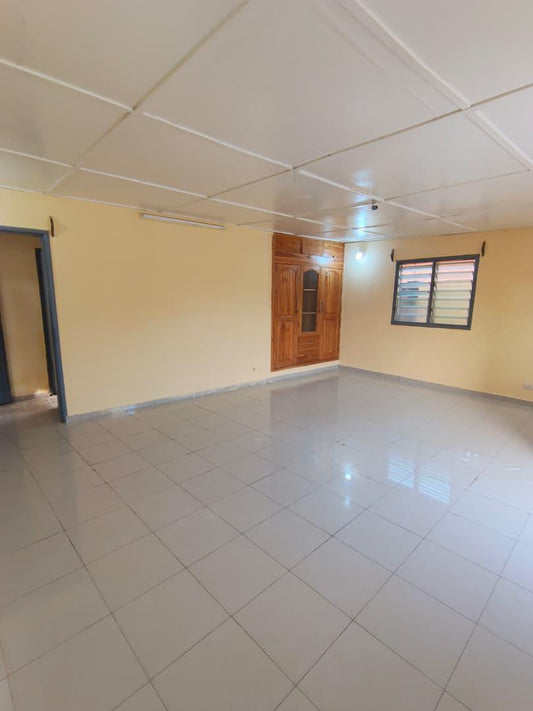 Villa basse 3 chambres en location à Entreprise de l'Union non loin de Bercail Vakpossito – 130 000 FCFA