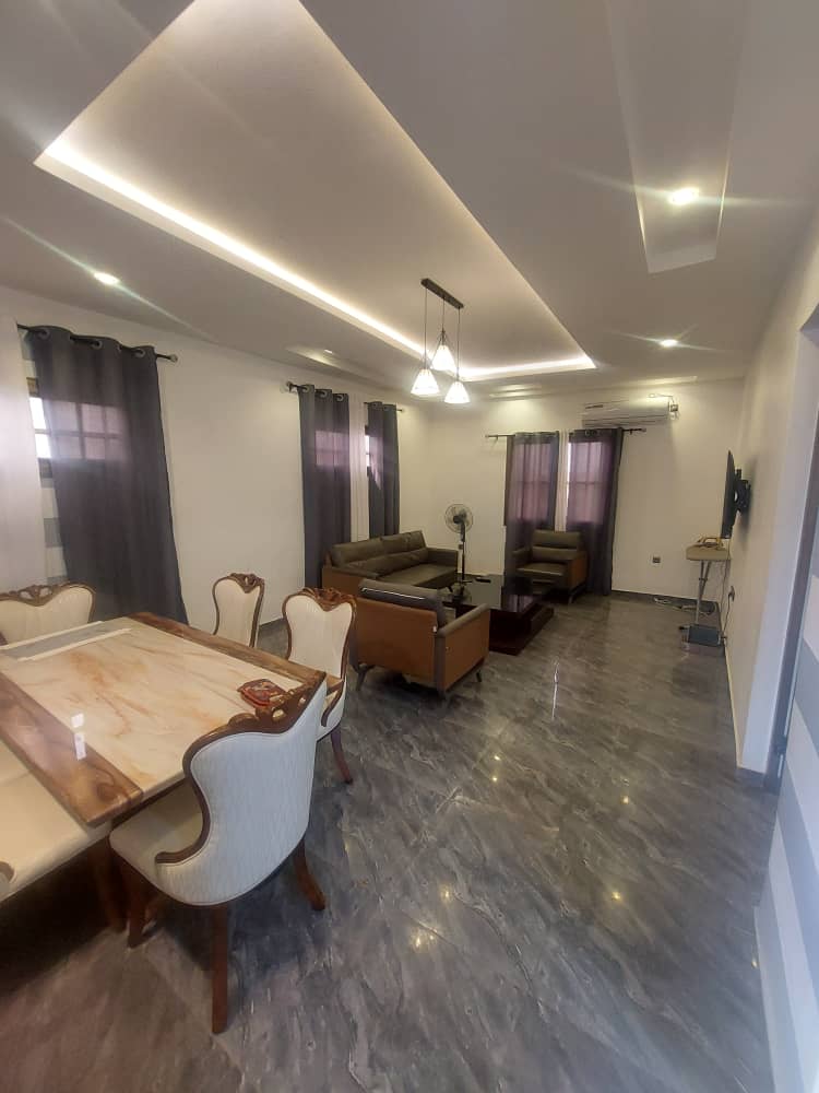 Chic Appartement meublé de 2 chambres à louer à Avedji – 350000 FCFA