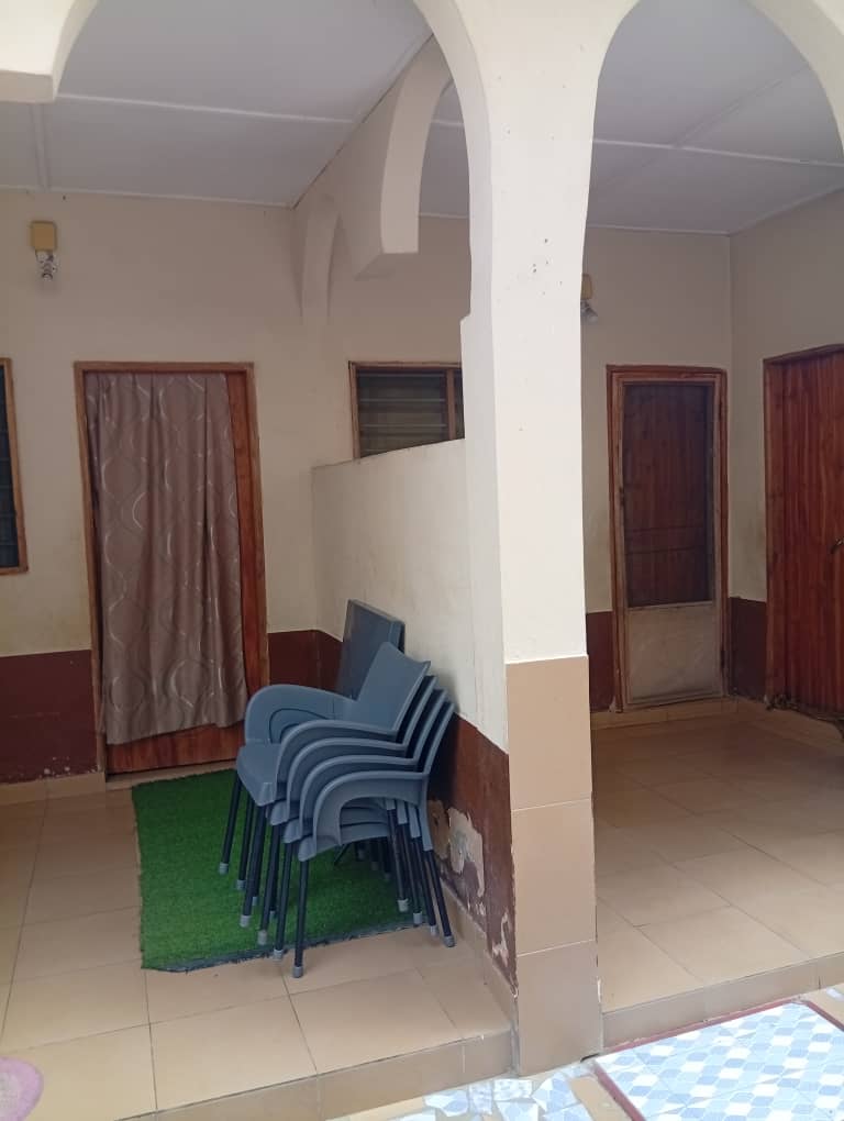 UNE MAISON À VENDRE À KPOGAN