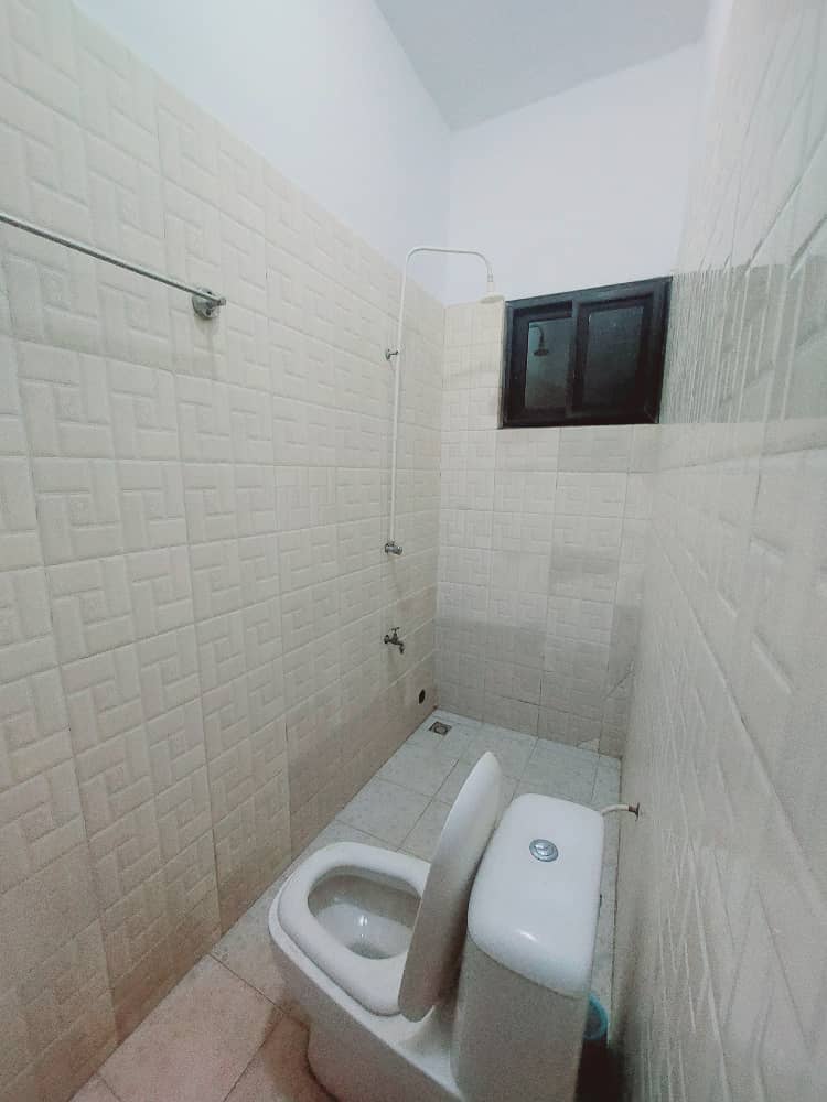 Appartement 2 pièces en location à Agoè Assiyéyé – 50 000 FCFA/mois