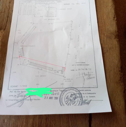 Terrain de 18 lots en vente en bord du goudron à Adetikopé – 50 millions FCFA