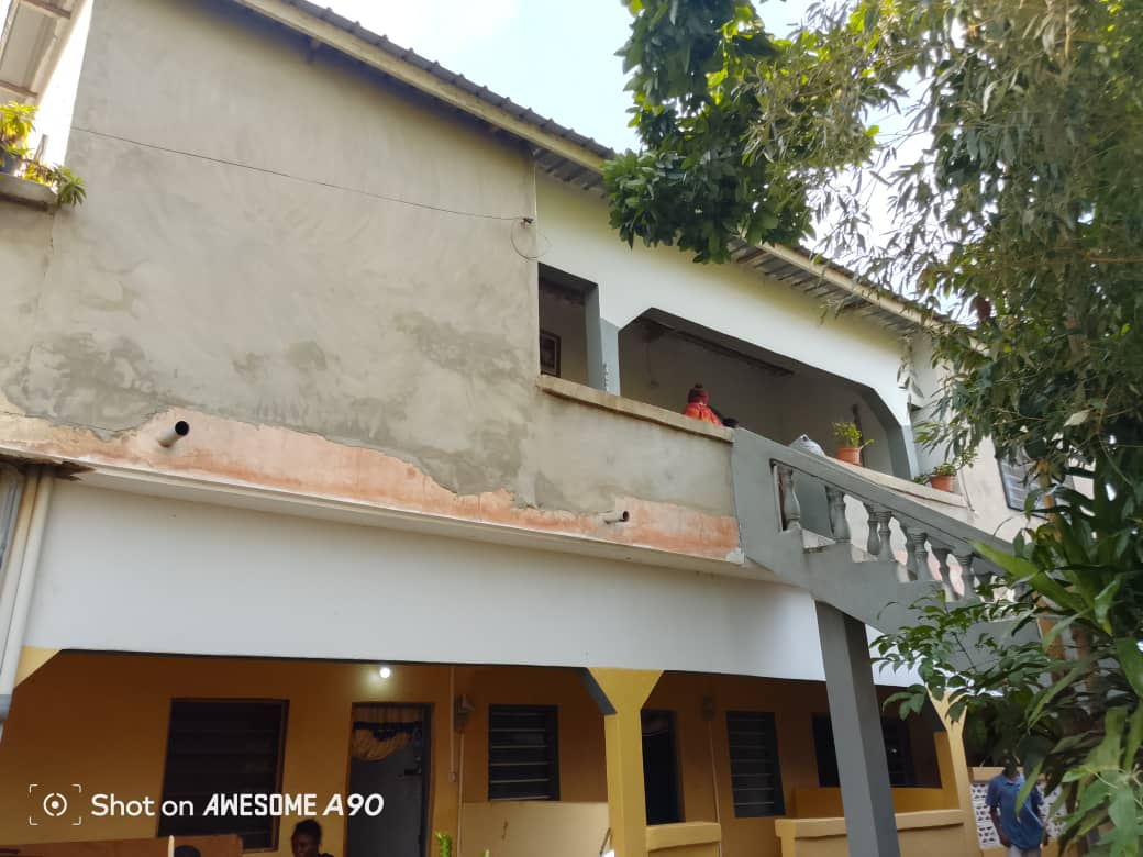Maison 4 pièces en vente à Avedji carrefour Margo – 35 millions FCFA