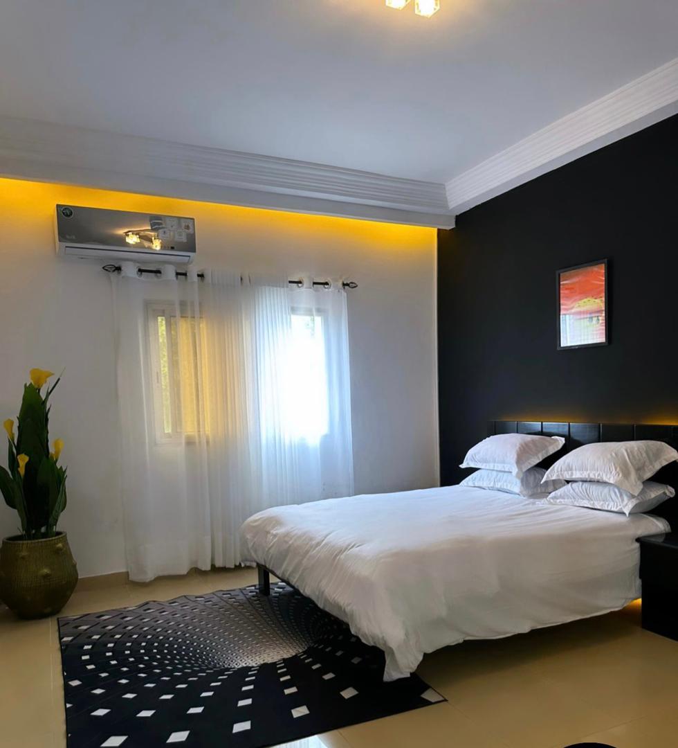 Appartement meublé 3 chambres à louer à Baguida – 550 000 FCFA/mois