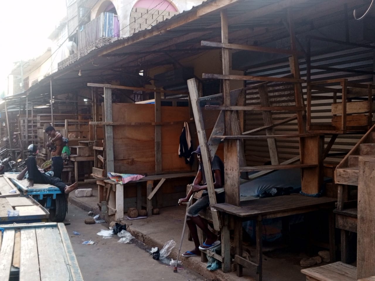Terrain de 3370 m² en vente au grand marché Nopato – 1,5 milliard FCFA